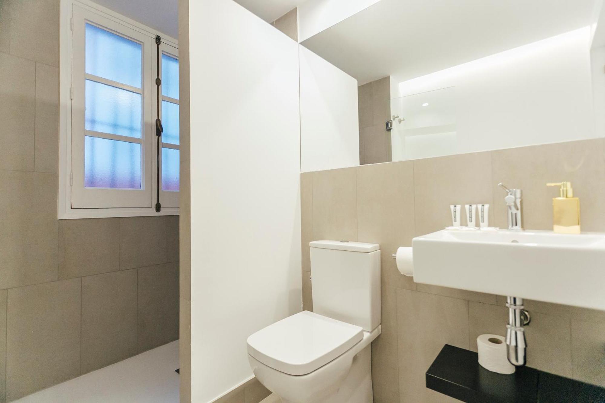 Decorated And Renovated- 2Bd 2Bth- Center Lejlighed Sevilla Eksteriør billede